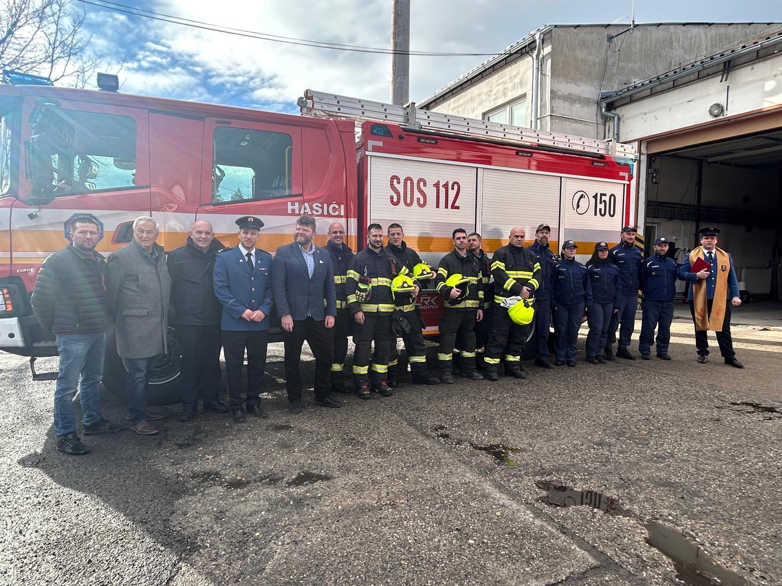 e5b91b72 7f3e 4c20 9604 9c1a316d1b2d